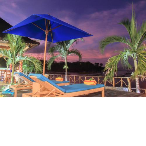 Seaside Huts Lembongan