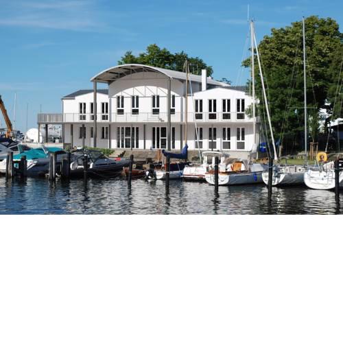 Seaside Marina