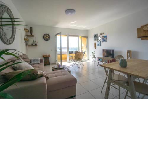 Seaview apartment in Bristol area