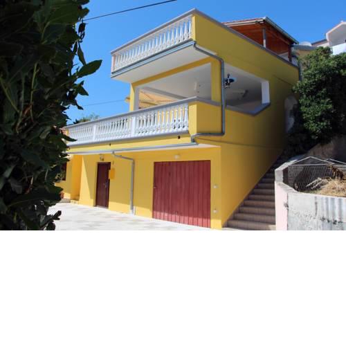 Seaview Apartment in Tisno