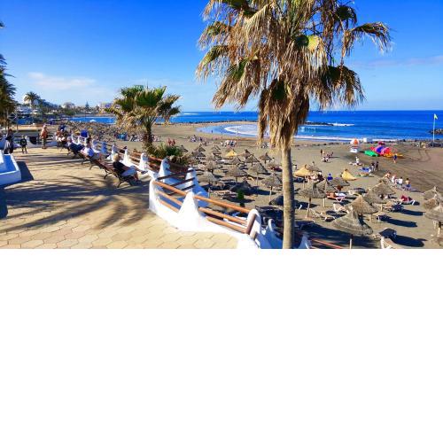 Seaview apartment near the beach