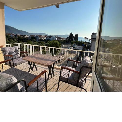 Seaview Apartment