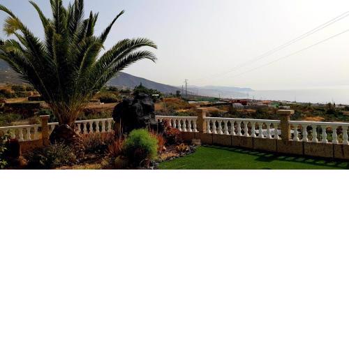Seaview Chalet