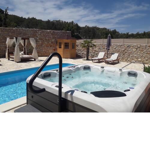 Seaview house with pool, Murter