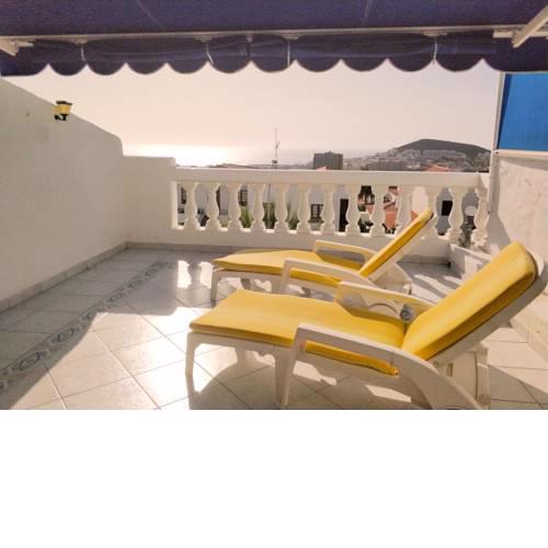 SEAVIEW PORT ROYAL, Los Cristianos, Heated Pool, WiFi