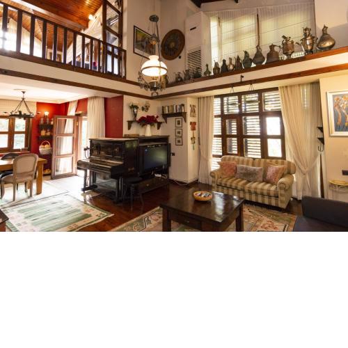 Secluded Villa with Pool Surrounded by Nature in Sapanca