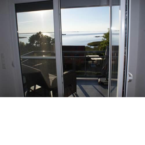 Seestraße mit Ostseeblick, Balkon und Parkplatz - 60