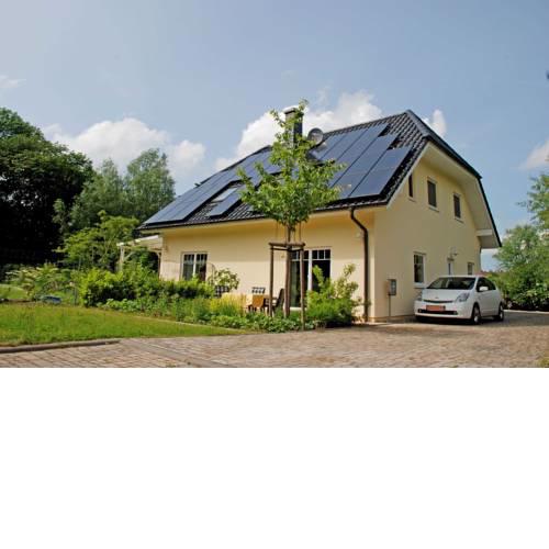 sehr schöne Ferienwohnung in Poseritz am Park