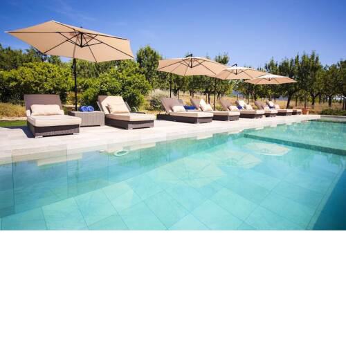 Selva Villa Sleeps 12 with Pool Air Con and WiFi
