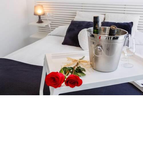 Semiloft Romantico y Actual(pequeño balcon al sur)