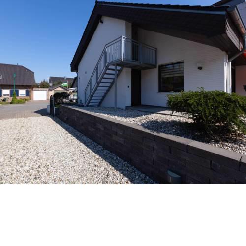 Serene apartment in Weeze with private garden