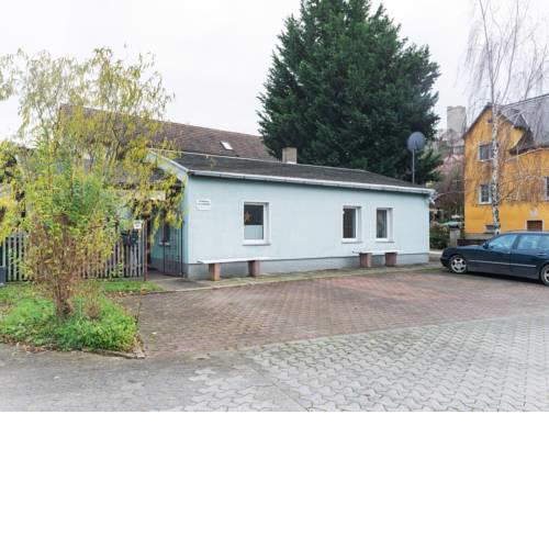 Serene Holiday Home in Naumburg near River