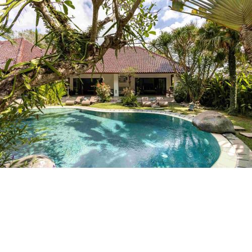 Serene, Spacious Villa in Umalas - Villa Permata
