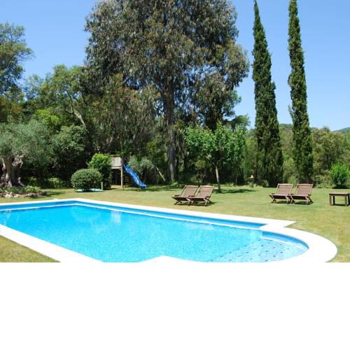 Serene Villa in Calonge with Private Swimming Pool