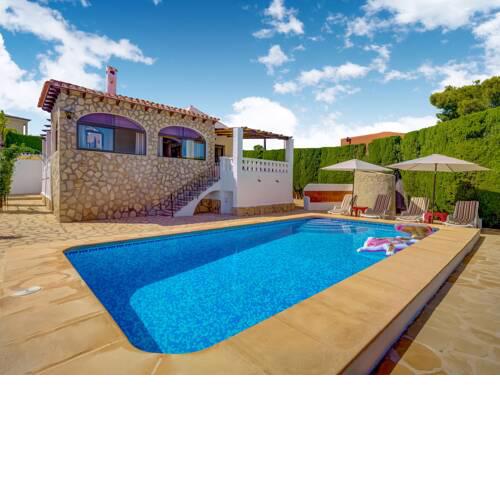 Serene Villa in Calpe with Private Swimming Pool