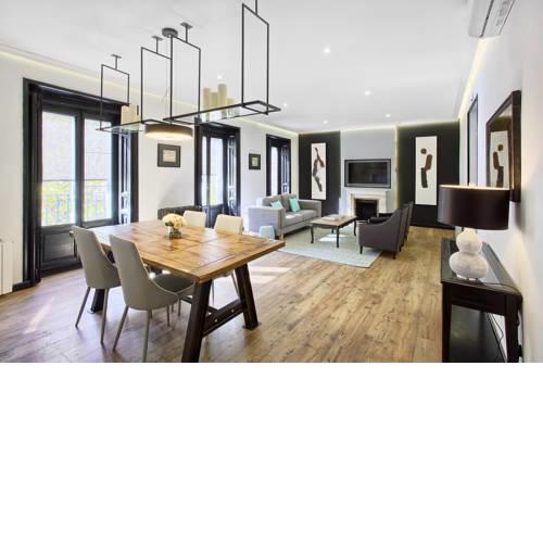 Serrano Golden Mile, by Presidence Rentals