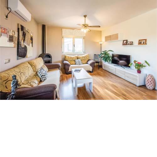 Seven-Bedroom Apartment Macanet de la Selva with a Fireplace 09