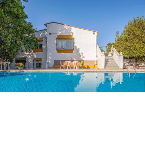 Seven-Bedroom Holiday Home in Tomares
