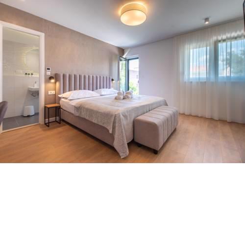 Seven Seas Residence