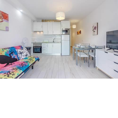 SeаView Fanabe & Del Duque beach 1 bedroom 2 pools