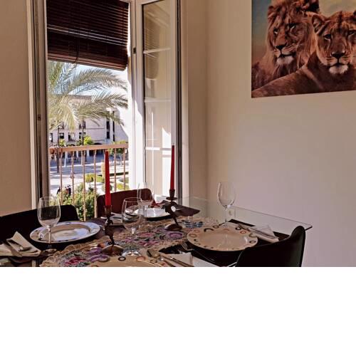 Sherryflat Plaza del Arenal