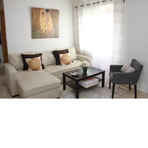Shiny Kar Family Apartment