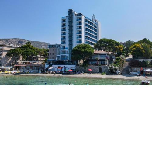 SIGNATURE BLUE RESORT