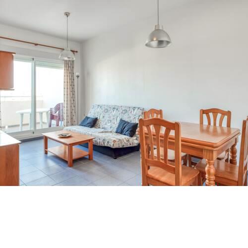 Simplistic Apartment in Oropesa with Sea Nearby