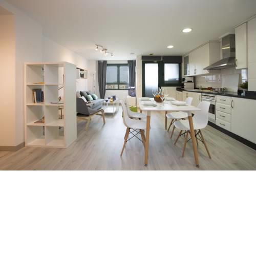 SingularStays Alameda