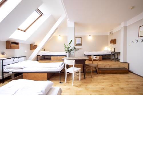 Sir Toby's Hostel