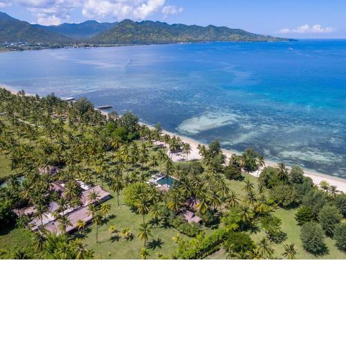 Sira Beach House