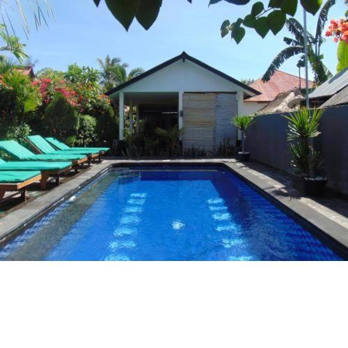 Sister Bungalow 2