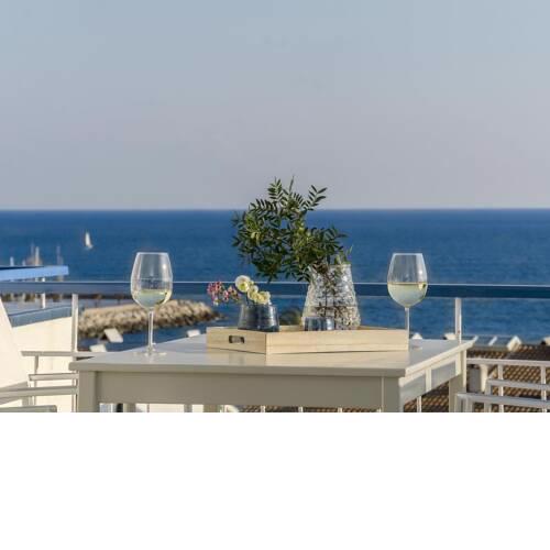 Sitges Spaces Sea View Paradise- 2 Bedrooms, 2 Bathrooms, Terrace, Amazing Sea Views