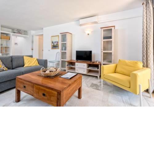 Sitio de Calahonda Apartment Sleeps 4 Pool Air Con