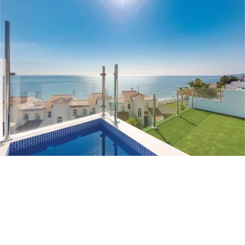 Six-Bedroom Holiday Home in Mijas