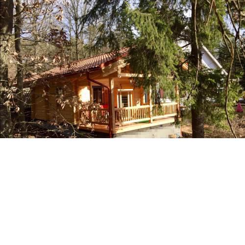 Skandinavisches Blockhaus Chalet mit Infrarotkabine und Badefass