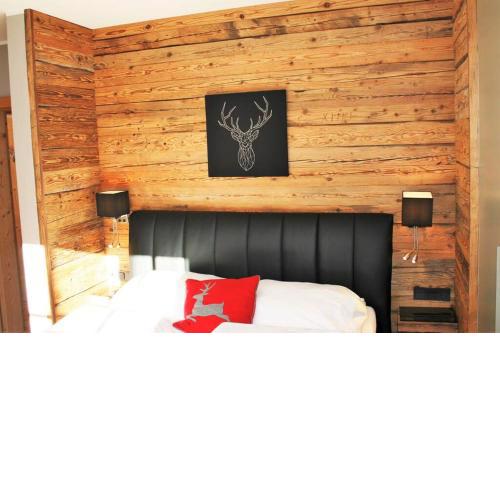 Ski-in & Out Alpine Style Apartment near Kitzbühel