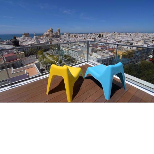 Skyline - Penthouse with 50m2 private terrace and stunning views