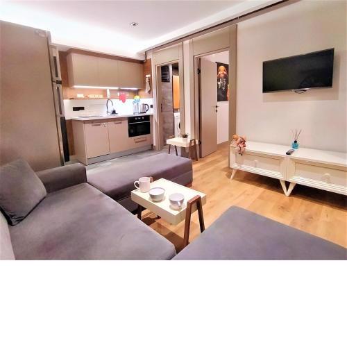 Sleek Residence Flat in Muratpasa with Shared Pool