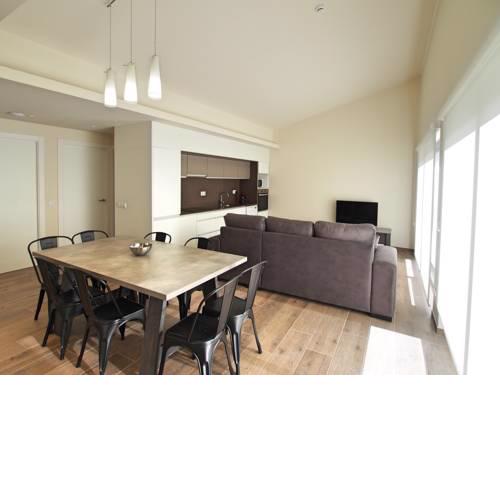Sleep and Stay- Besalú 3 New modern apt w rooftop terrace
