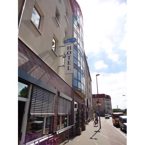 Sleep & Go Hotel Magdeburg