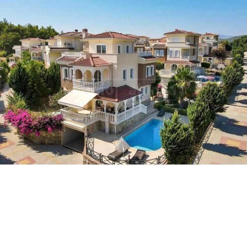 Sleeps 8, Private Pool Villa with 4 Bedrooms - AWZ 256 (2)