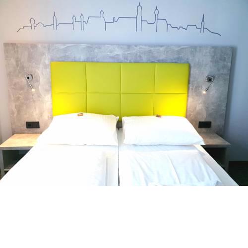 SleepySleepy Hotel Dillingen