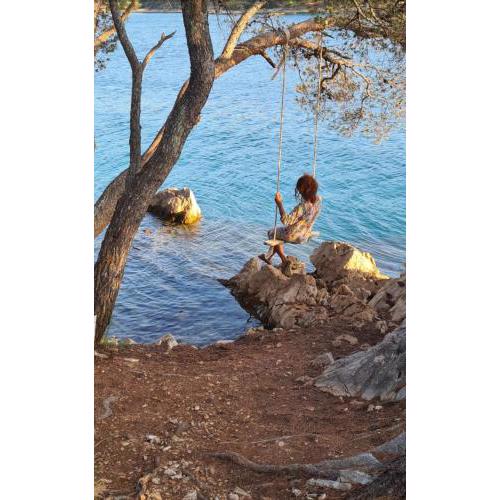 Small, 2 bedroom house, 50 m from the sea