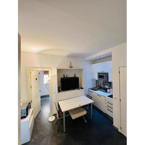 Small Apartment barceloneta beach