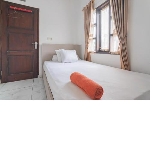 Small Homestay Syariah Sikembar Ciwidey