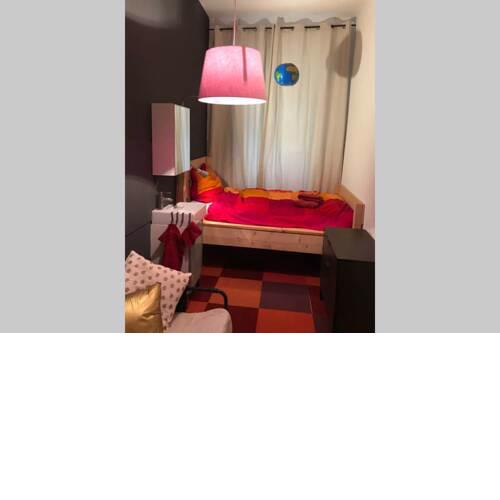 Small Quiet Room in Kreuzberg SO36