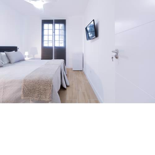 Smart Apartment to Share in the city