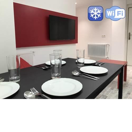 Smart-Tech Plaza Apartment