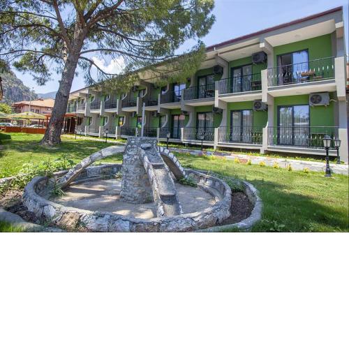 Smyrna Hotel - Old Patio